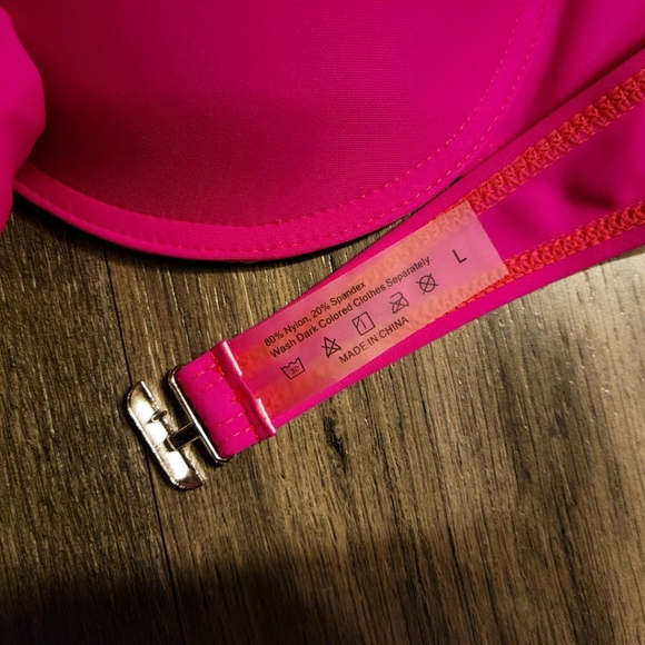 Hot pink bikini top (size large) - Picture 2 of 2